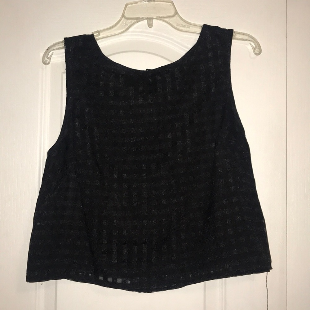 Checkered crop-top!